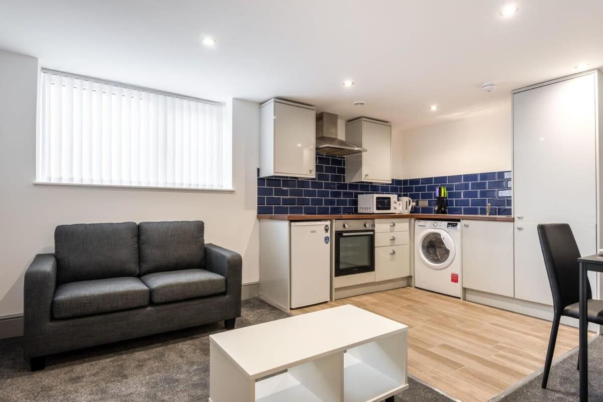 Centrally Located Budget 1 Bed Flat In Darlington Apartment